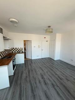 Studio to rent, Sheil Road, Liverpool L6