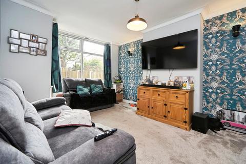3 bedroom semi-detached house for sale, Westburn Avenue, Keighley BD22