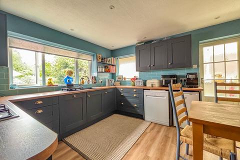 2 bedroom detached bungalow for sale, Gorselands, Sedlescombe, TN33