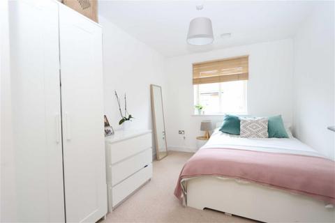 undefined, Buckingham Road, Epping
