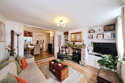 2 bedroom cottage for sale, North Terrace, Belper