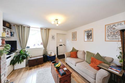 2 bedroom cottage for sale, North Terrace, Belper