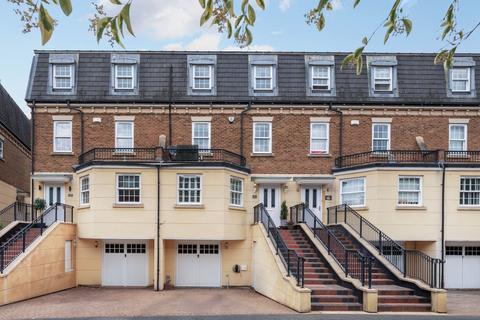 5 bedroom townhouse for sale, Haines Court, Weybridge, KT13