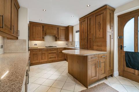 4 bedroom terraced house for sale, Sowerby Bridge HX6