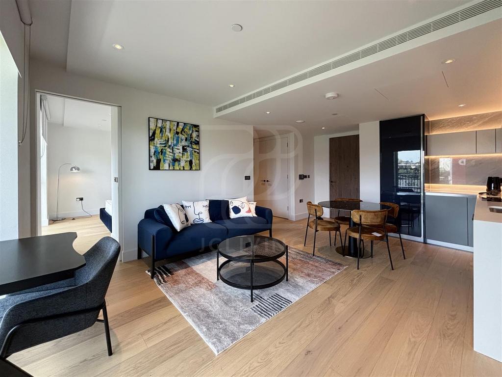 Apartment in London, Shepherd's Bush - View 3