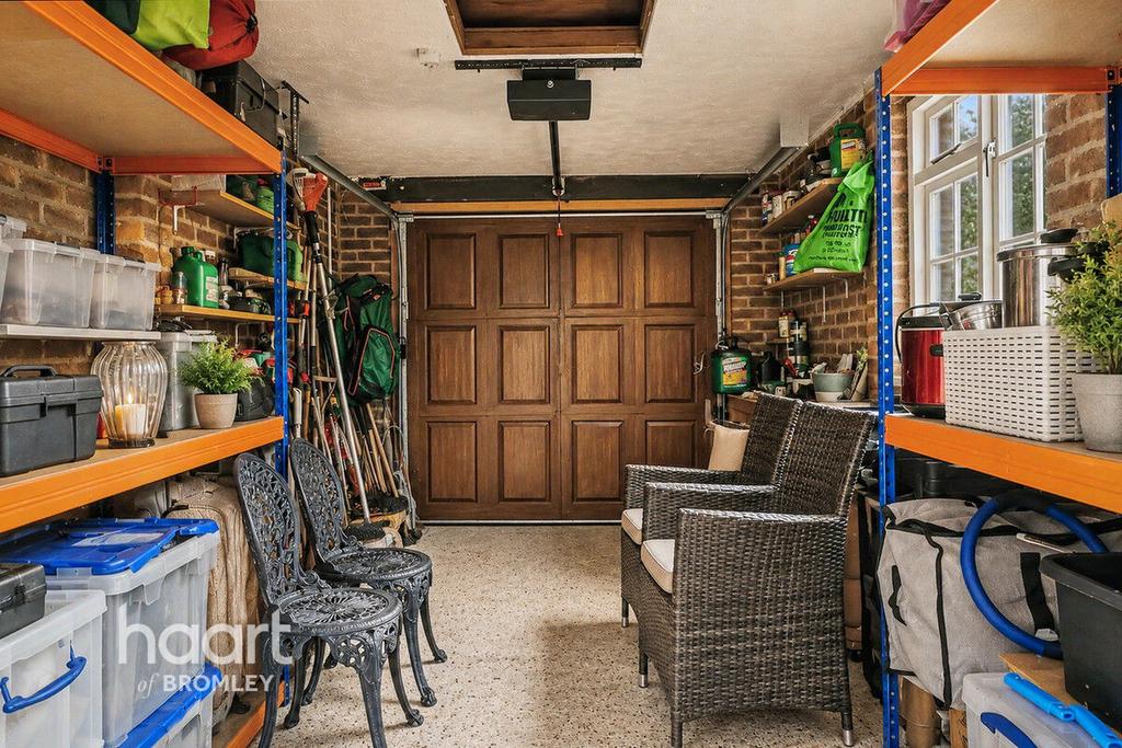 Garage interior, double garage, garage