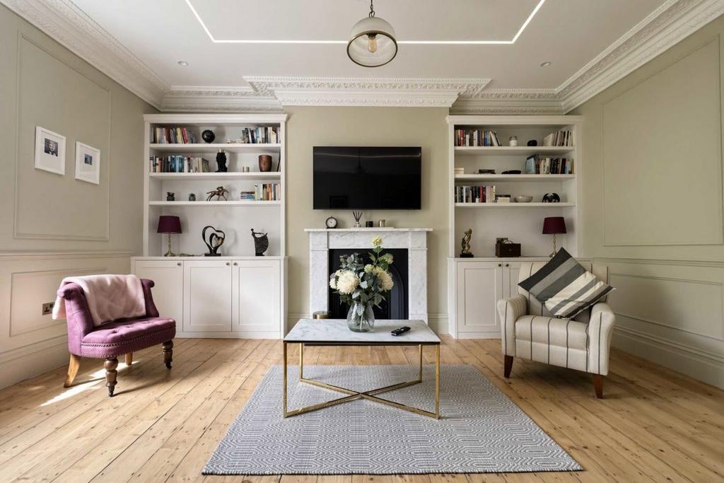 Living room, fireplace