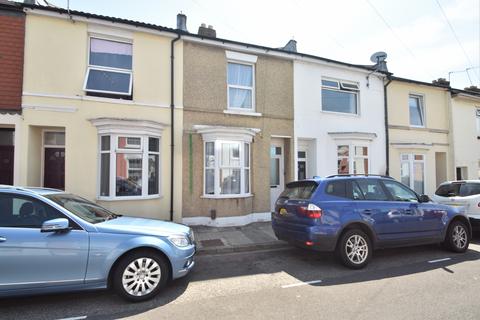 4 bed terraced house for rent in Priory Road, Southsea PO4