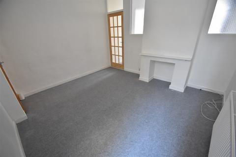 4 bedroom terraced house to rent, Priory Road, Southsea PO4