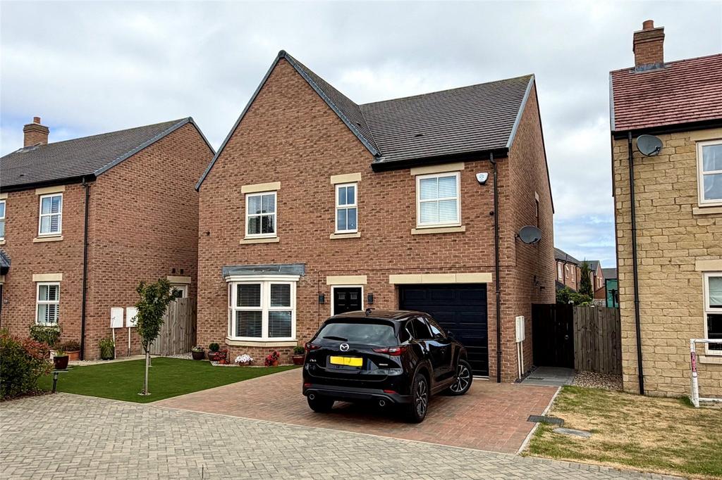 House in North Tyneside, Backworth Park, Backworth - View 2