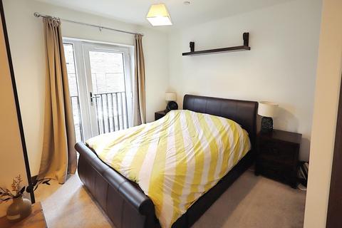2 bedroom apartment to rent, Chiltern Court, Watford WD24