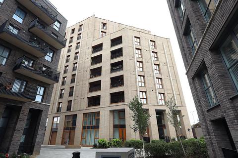 2 bedroom apartment to rent, Chiltern Court, Watford WD24
