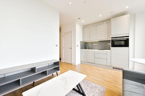 West Gate, Ealing, LONDON, W5