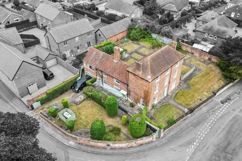 7 bedroom detached house for sale, Plantation Road, East Markham, Newark, Nottinghamshire, NG22