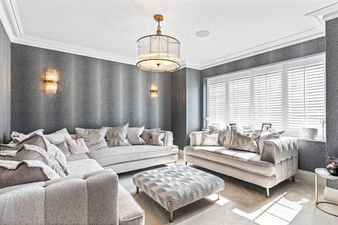 undefined, Honeypot Lane, Brentwood, Essex, CM14
