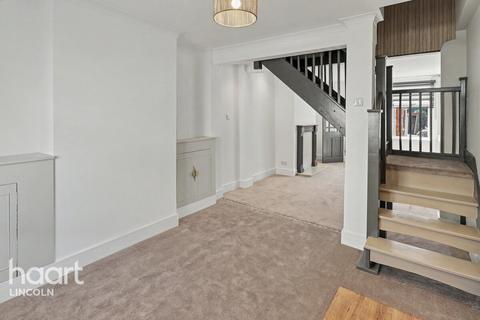 2 bedroom terraced house for sale, Saville Street, Lincoln