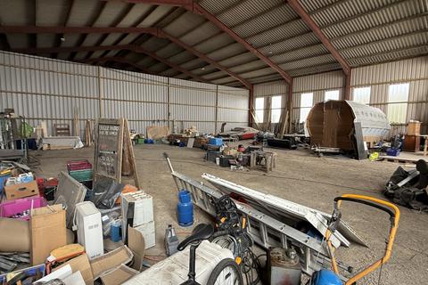 Warehouse to rent, Horsebridge Cmn Steyning BN44 3AL