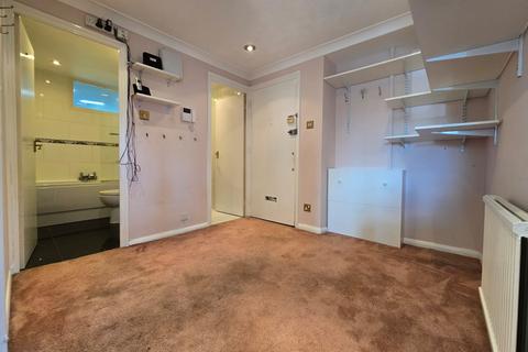 undefined, Lakeside Lodge, 131 Bridge Lane, NW11
