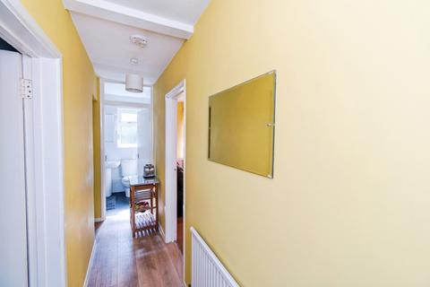 1 bedroom maisonette for sale, Stuart Crescent, Winchester, Hampshire, SO22