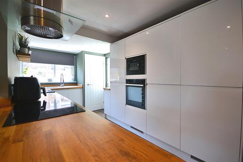 3 bedroom bungalow for sale, York Close, Charminster, Dorchester