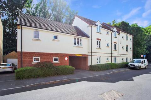 2 bedroom apartment for sale, Crestwood View, Eastleigh, Hampshire, SO50 4NF