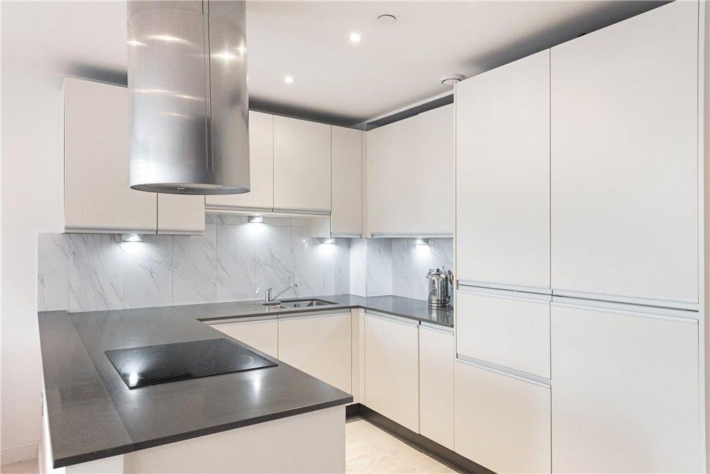Apartment in London, Vauxhall - View 5