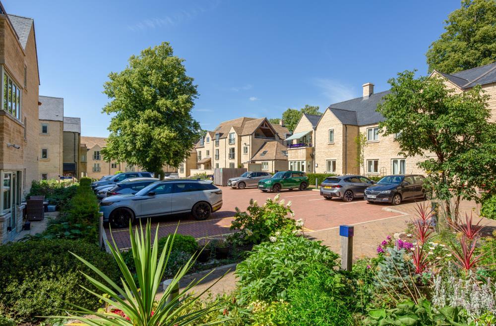 Driveway view, off-street parking