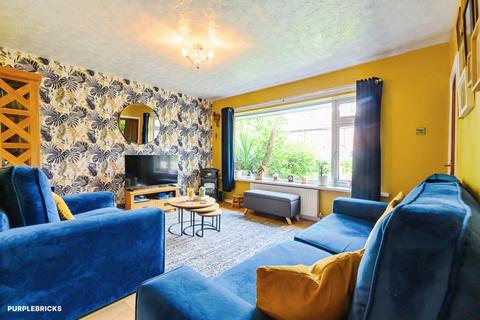 3 bedroom terraced house for sale, Kent Walk, Heywood, OL10