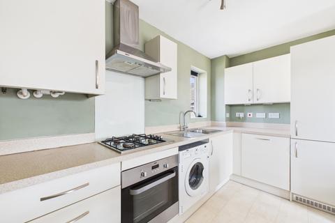 2 bedroom apartment to rent, Hyatt Close, Longford, Gloucester
