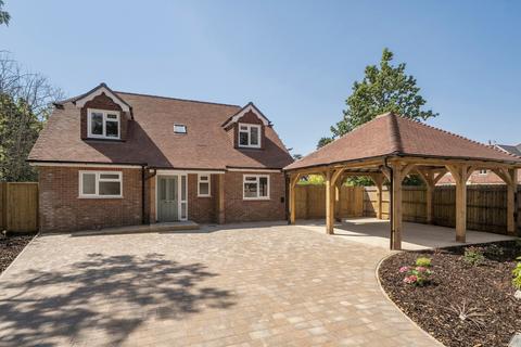 undefined, Jardine Meadows, Spencers Wood RG7