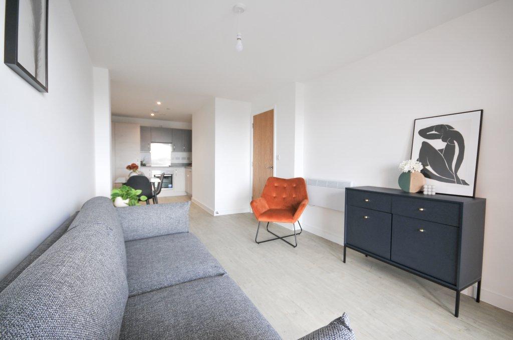 Apartment in Salford, Greater Manchester - View 3