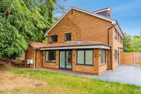 4 bedroom semi-detached house for sale, North Hill Close, Winchester, Hampshire, SO22