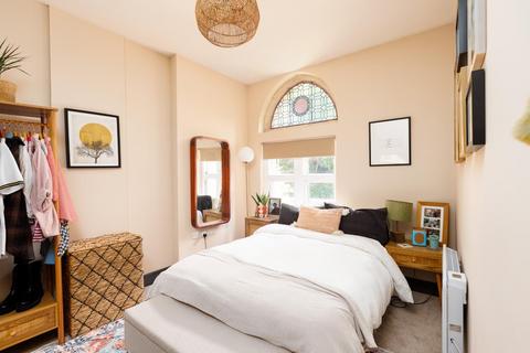2 bedroom flat for sale, Elmdale Road, Clifton