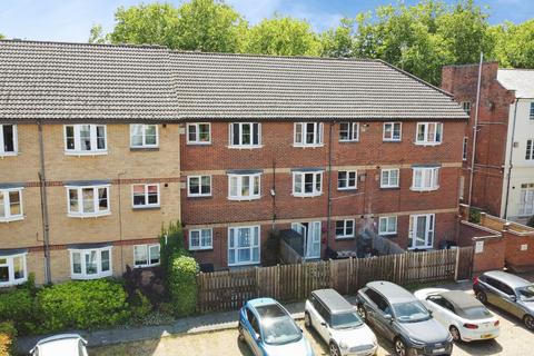 1 bedroom flat for sale, Muirfield Close, Reading, RG1