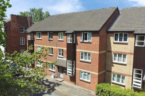 1 bedroom flat for sale, Muirfield Close, Reading, RG1