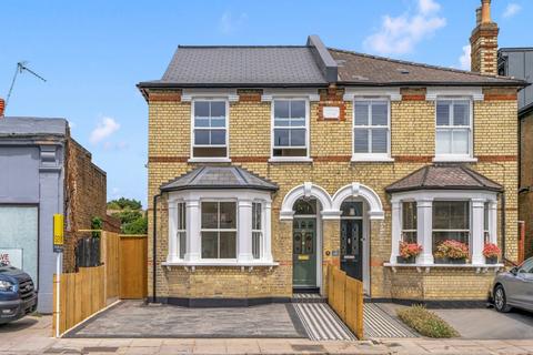 Hampton Road, Hampton Hill, Hampton, TW12