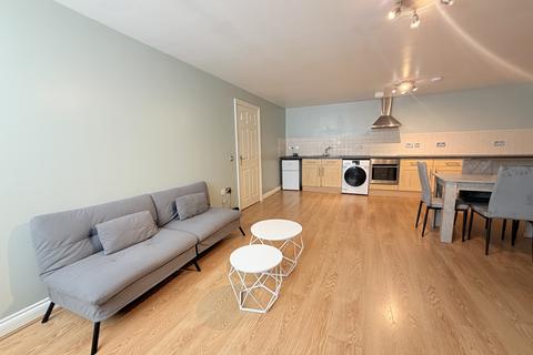 2 bedroom flat to rent, The Maypole, 9 Broughton Road, M6 6LS