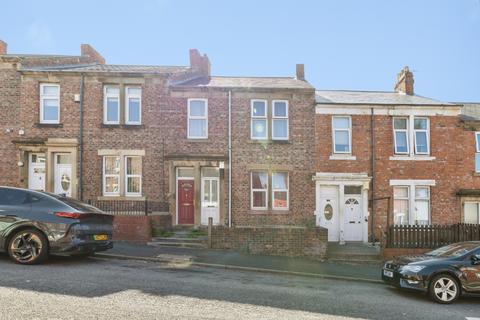 3 bedroom flat for sale, Rectory Place, Gateshead, NE8