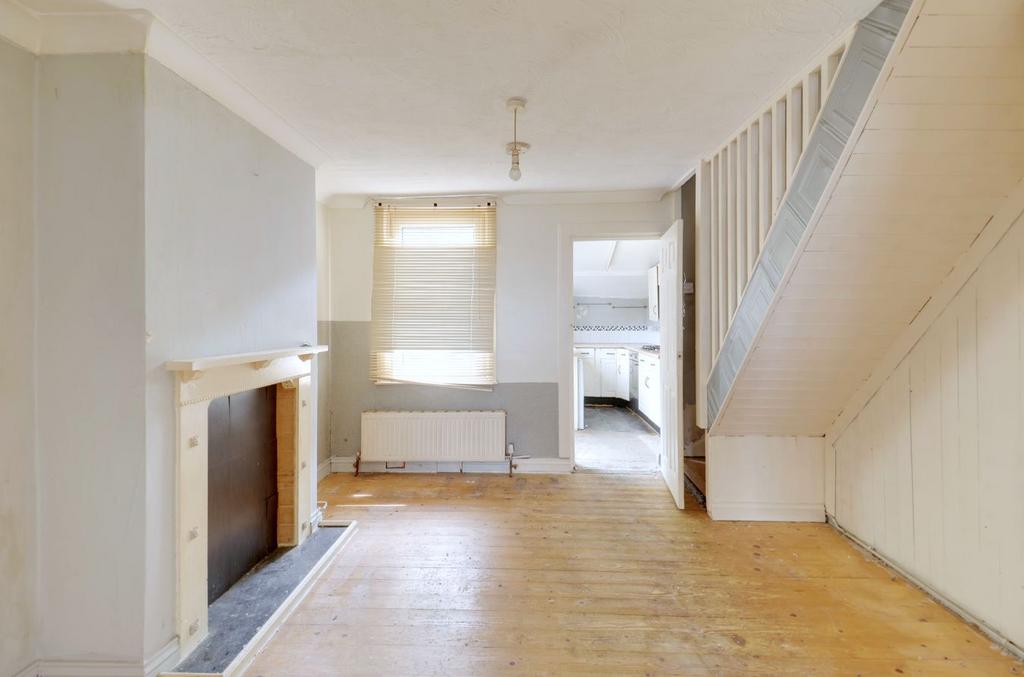 Landing, fireplace