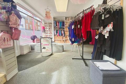 Retail property (high street) to rent, 36-38 Prospect Rd Reading RG4 8JL