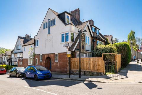 3 bedroom apartment for sale, Hornsey Lane, Highgate, N6