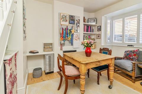 2 bedroom terraced house for sale, Bury Avenue, NEWPORT PAGNELL