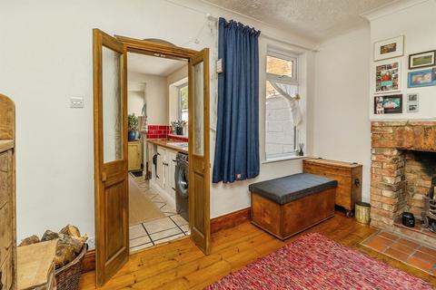2 bedroom terraced house for sale, Bury Avenue, NEWPORT PAGNELL