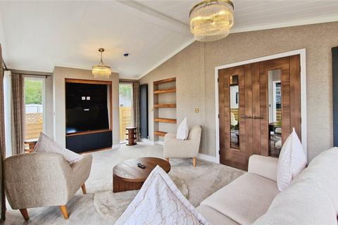 2 bedroom bungalow for sale, Hermitage Park, Bracknell RG42