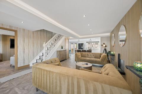 4 bedroom detached house for sale, Sheil Place, East Calder