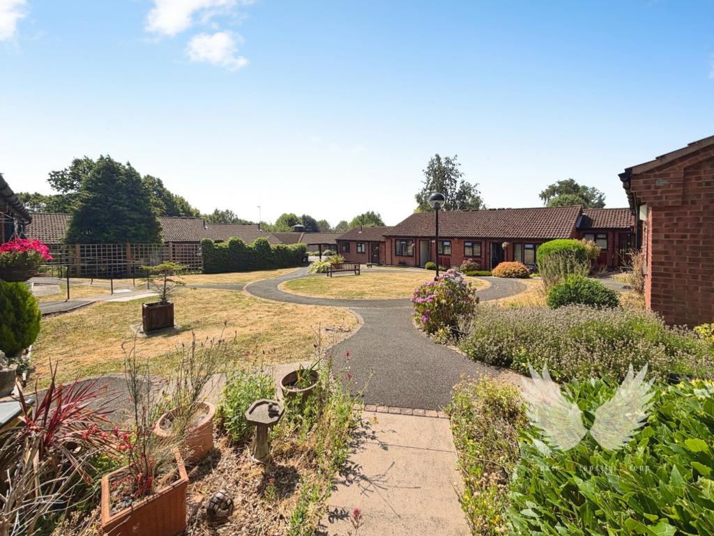 House in Nottingham, Broxtowe - View 2