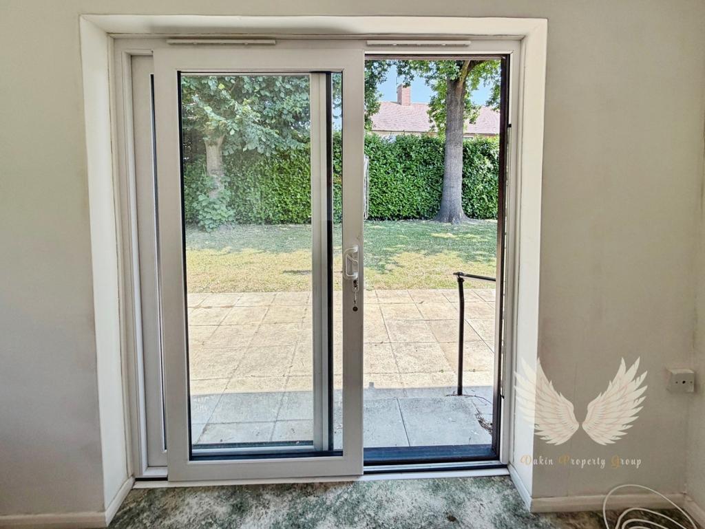 House in Nottingham, Broxtowe - More