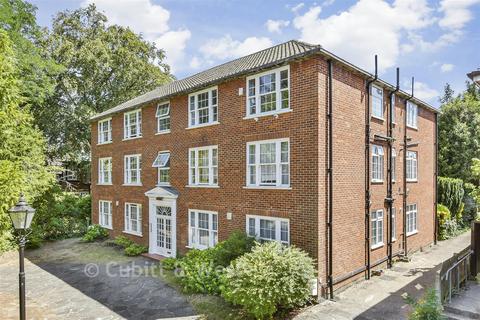 2 bedroom apartment for sale, Lynton Lodge, Sutton SM2