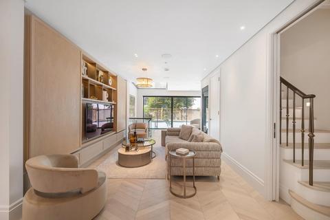 Trevor Place, Knightsbridge, SW7