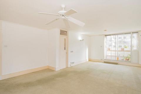 undefined, Upper Ground, London SE1
